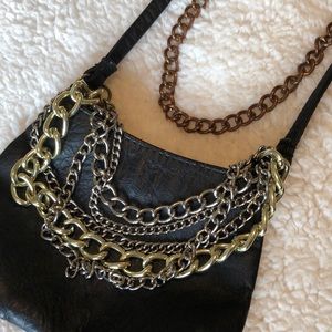 Small black bag with chains